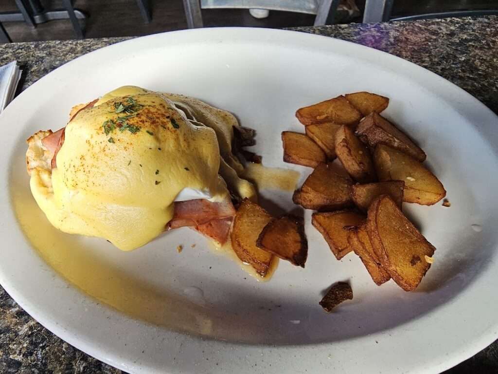 U P Station Bar & Grill photo 2